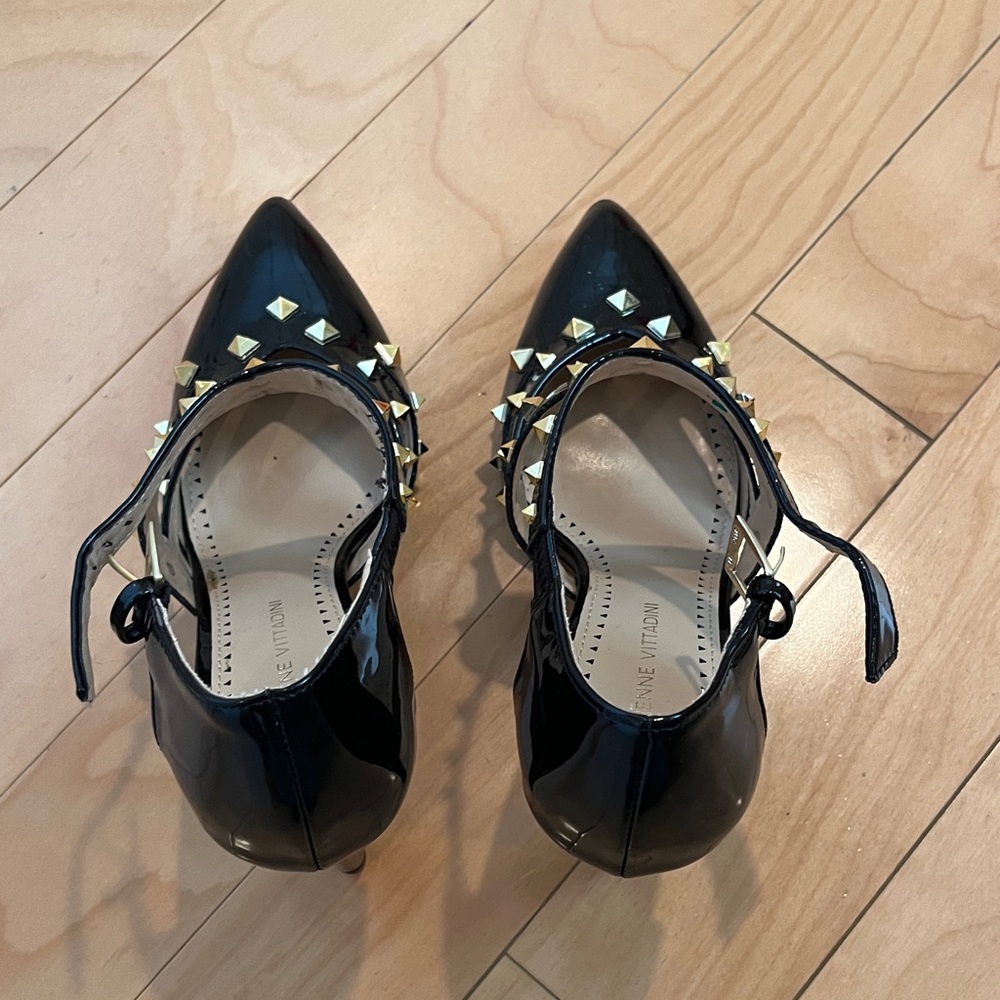 Adrienne Vittadini Black Heels with Gold Studs - Picture 4 of 5